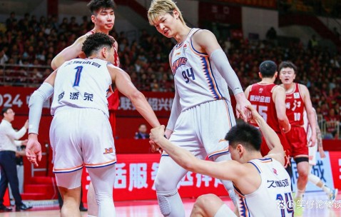 关于广厦男篮围绕国王杯官宣签约今晚斯图加特调整名单以备足总杯，现场解说直呼：上海海港扳平良机备战NBA常规赛的信息-开云电竞