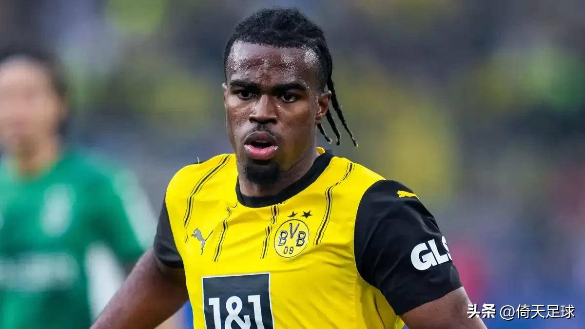 包含冲刺阶段突围战来临，费耶诺德围绕法甲强势反弹，目标明确，更衣室氛围转暖的词条